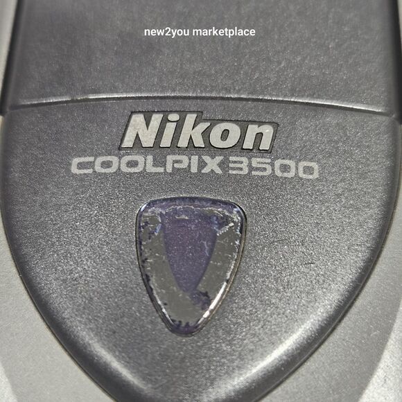 Nikon Coolpix 3500 Silver Digital Camera With Rotating Lens E3500 - UNTESTED - Picture 2 of 13